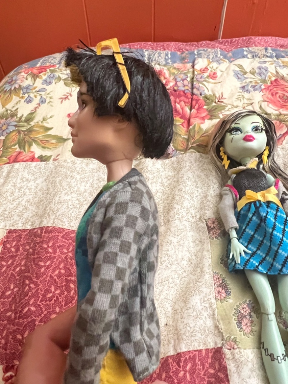 Frankie and Jackson Monster High Dolls - Picture 3 of 16